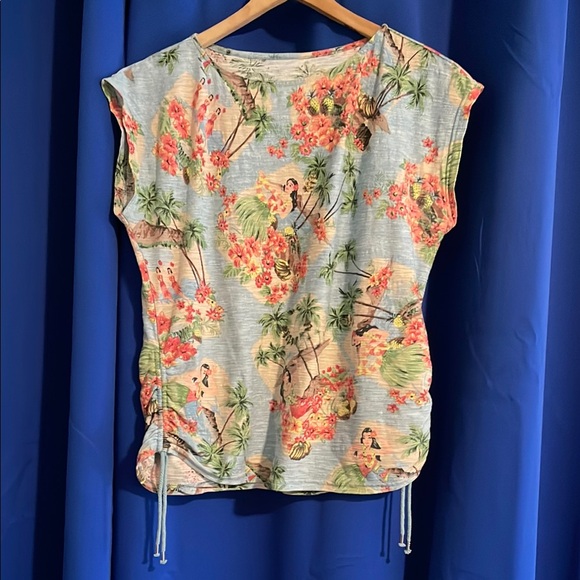 Chaps Tops - Chaps Women’s Hawaiian Print Cap Sleeve Shirt